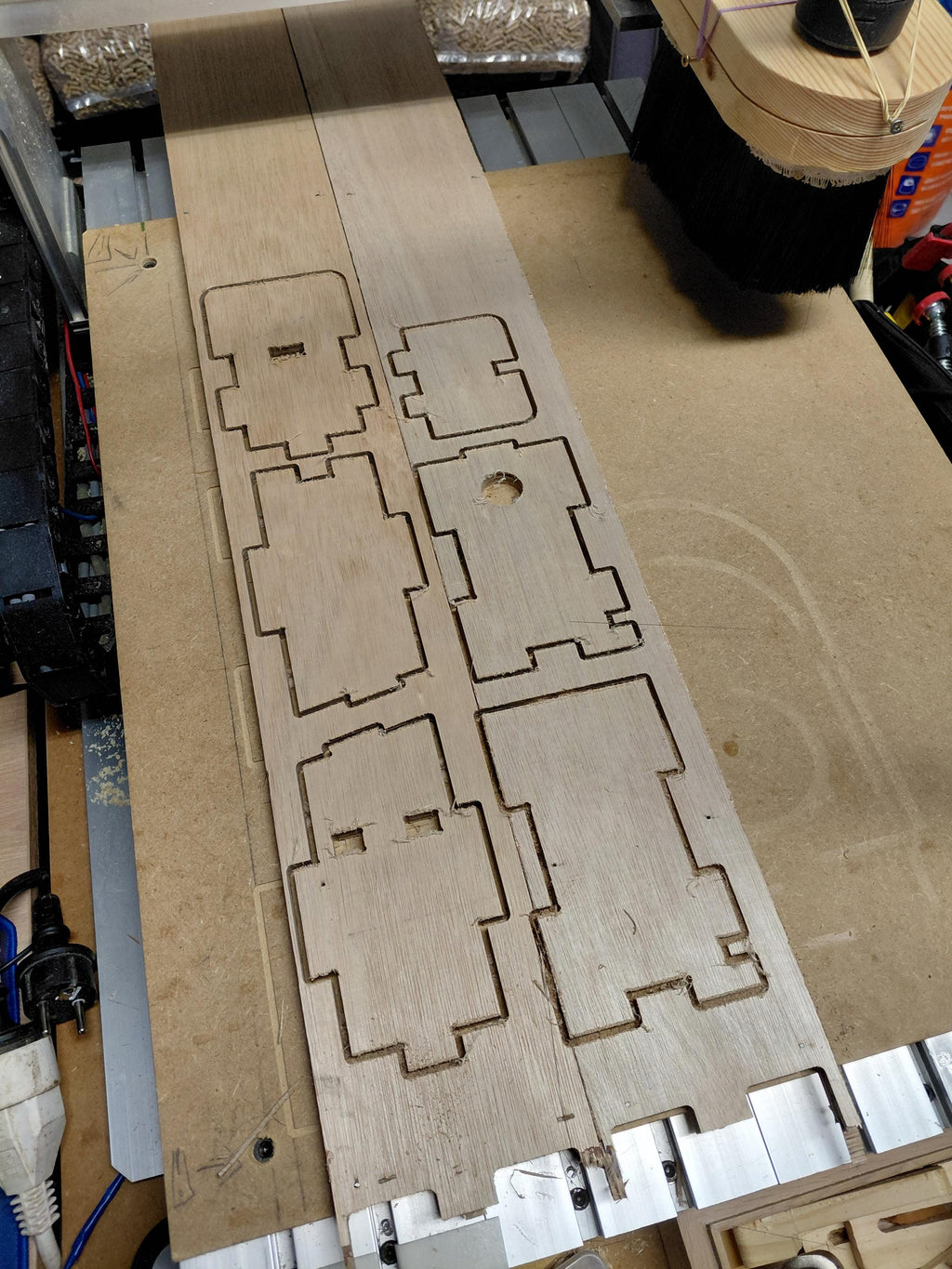 Fichier CNC nichoir à oiseaux – modèle pour fraiseuse CNC, téléchargement digital dxf svg ai pdf crv crv3d