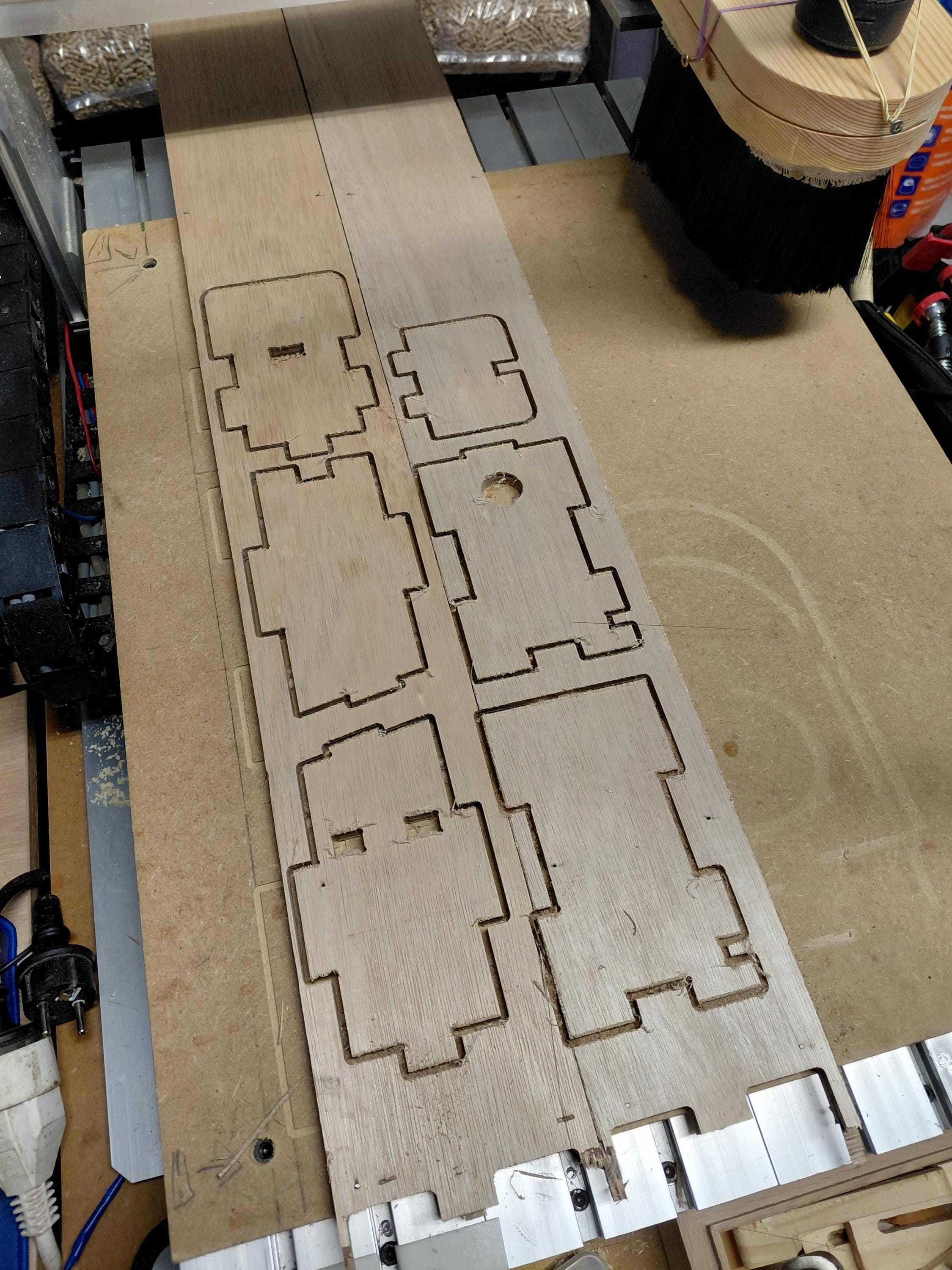 Fichier CNC nichoir à oiseaux – modèle pour fraiseuse CNC, téléchargement digital dxf svg ai pdf crv crv3d